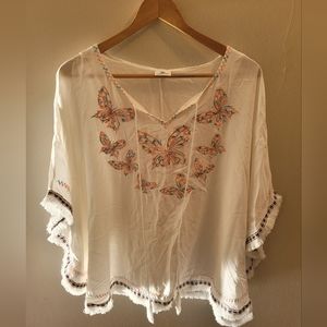 Northwest Spirit. Beautiful Poncho. One Size